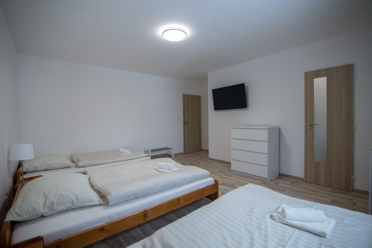 Apartment Sarka Hostka  Esterno foto