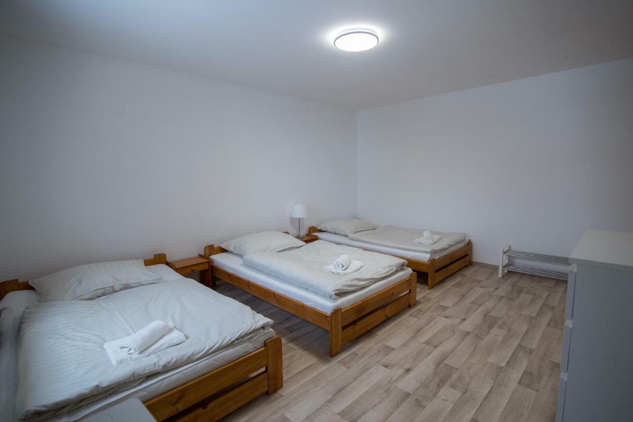 Apartment Sarka Hostka  Esterno foto